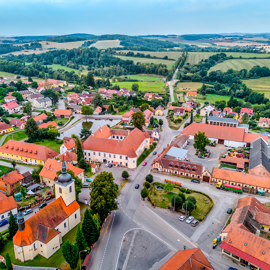 lounovice-ctverec